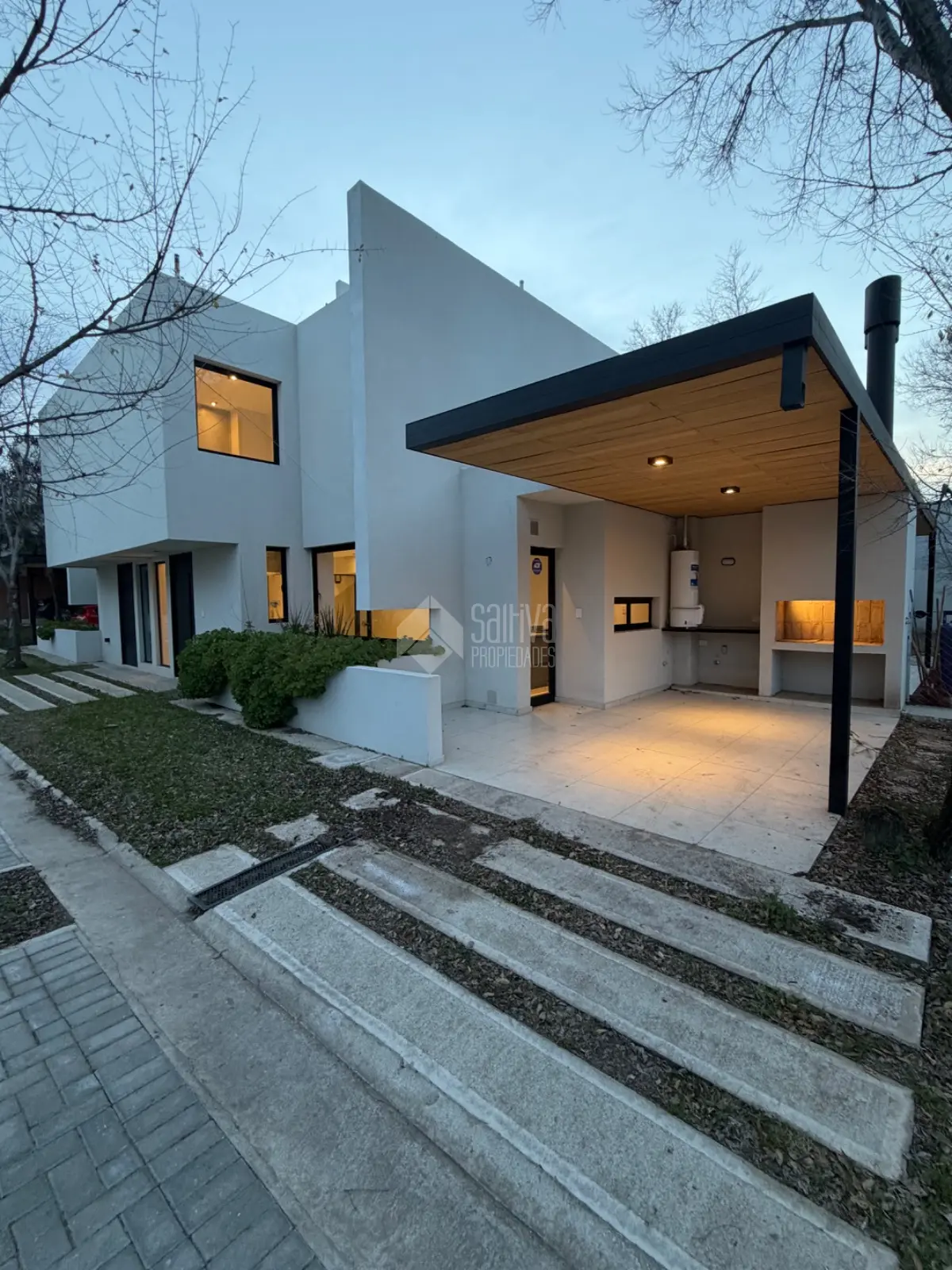 Duplex a Estrenar Nativa Housing - Frente La Estanzuela