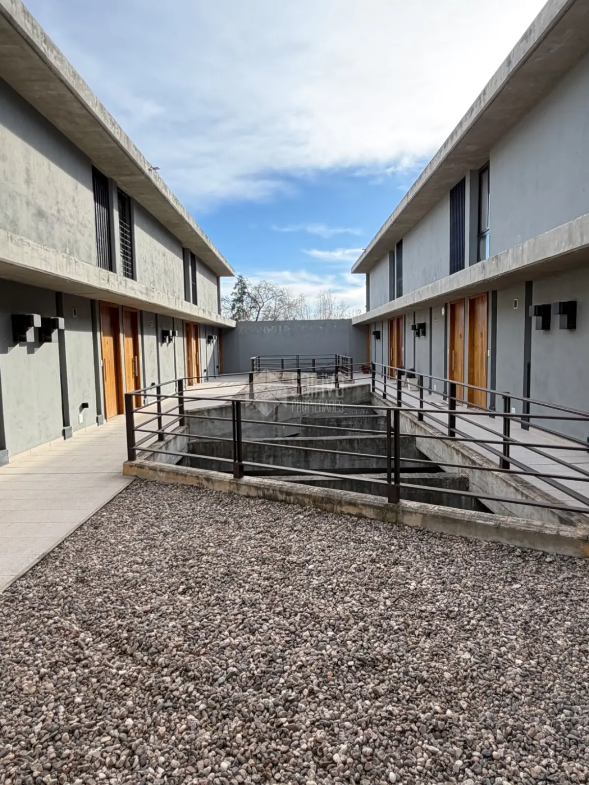 HOUSING A LA VENTA CENTRO DE LA CALERA LA FELICIA