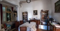 SE VENDE CASONA EN EL CENTRO DE LA CALERA!!