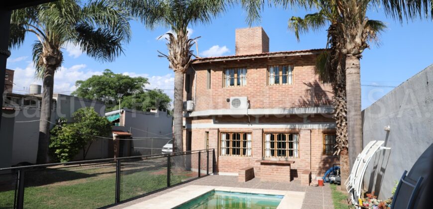 CASA A LA VENTA 3 DORMITORIOS – VILLA RIVERA INDARTE